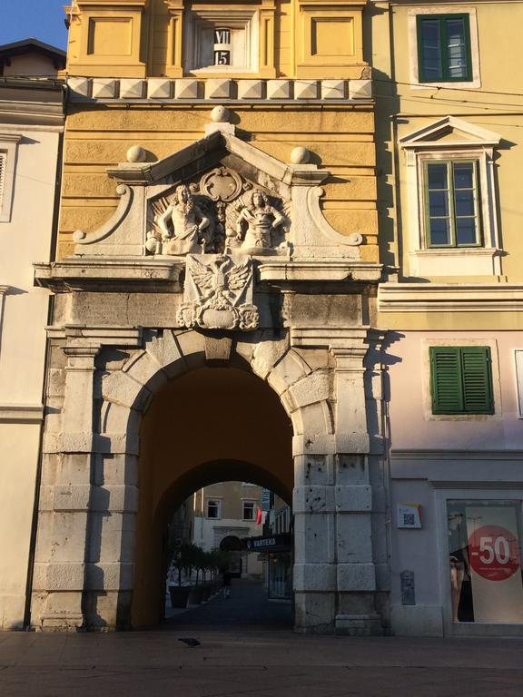 Apartment Stara Vrata Rijeka Eksteriør bilde